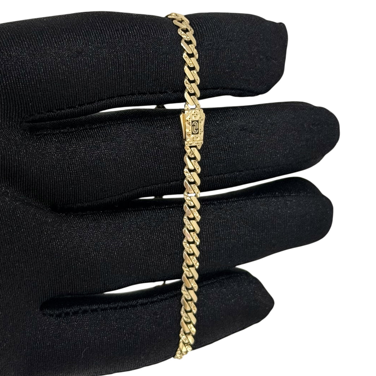 Pulso Deluxe Segrinado de 4mm en Oro 10k