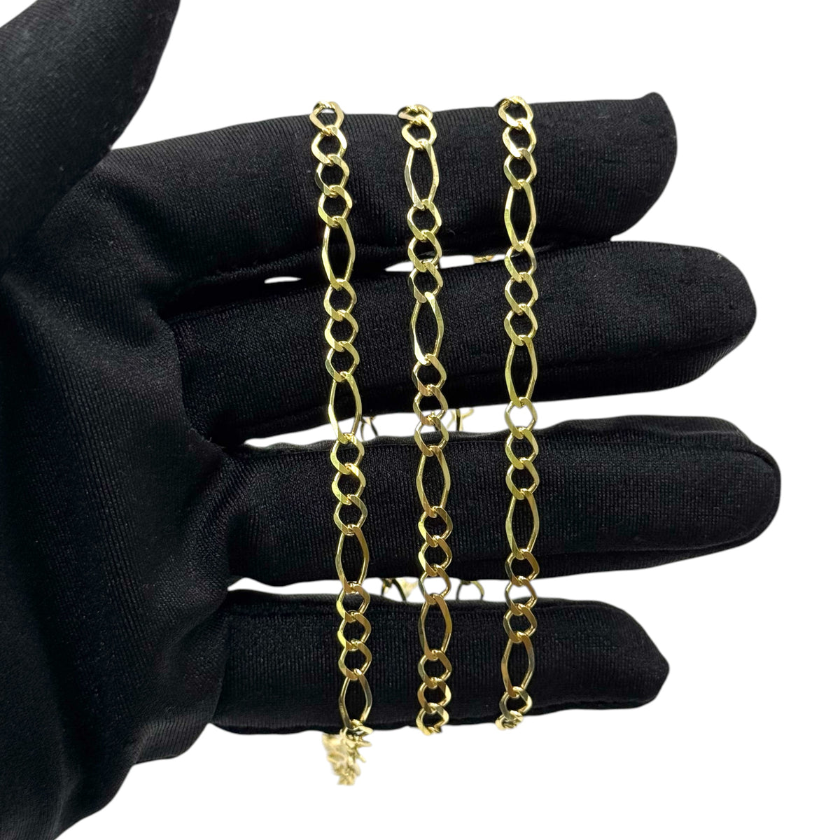 Cadena Sólida 3 y 1 Abierta de 4mm en Oro 10k