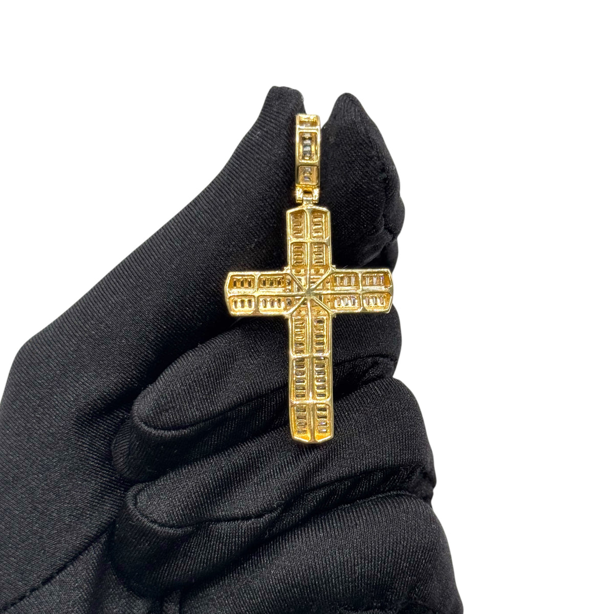 Cruz Baguette Pavé en Oro 10k