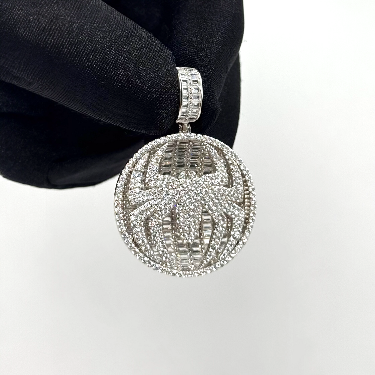 Araña Iced Out