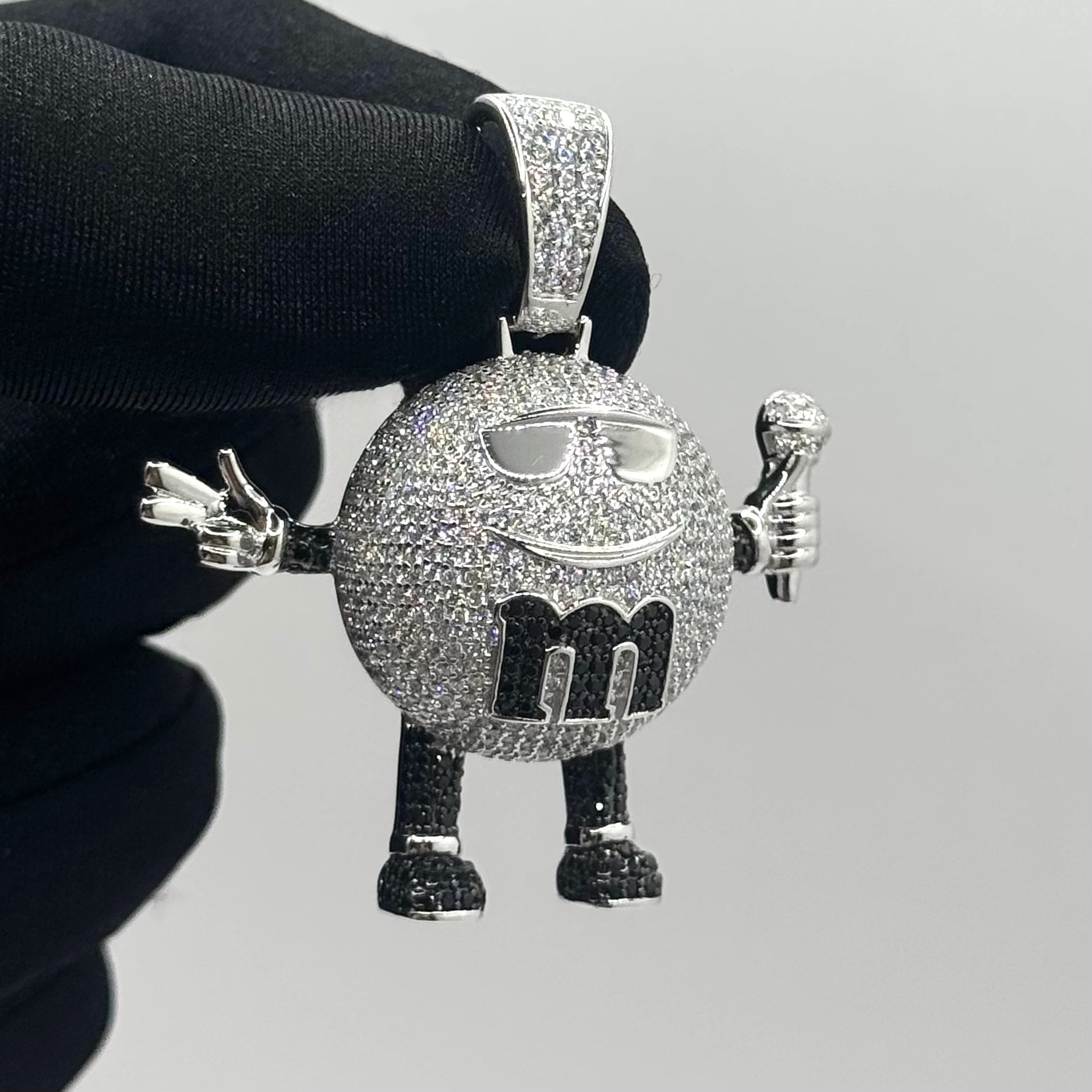 Dije M&M Mic Flow