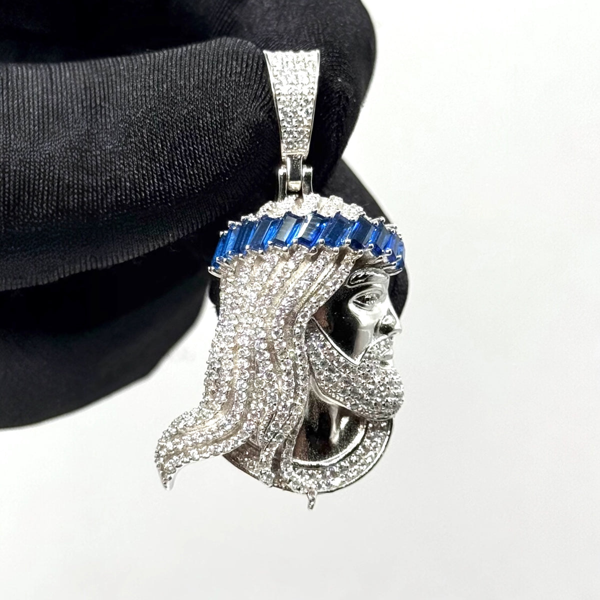 Jesús Aura Azul