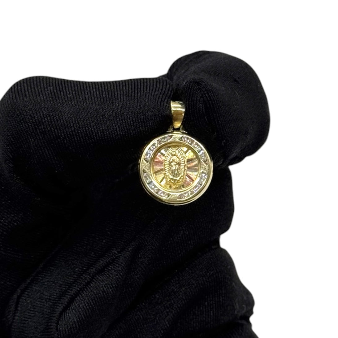 Virgen de Guadalupe Redonda Tricolor con Zirconias en Oro 10k