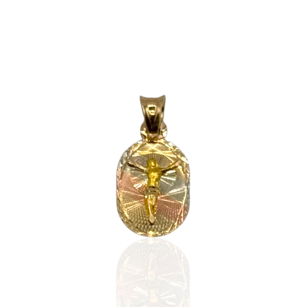 Medalla Cristo Crucificado Tricolor Chica en Oro 14k