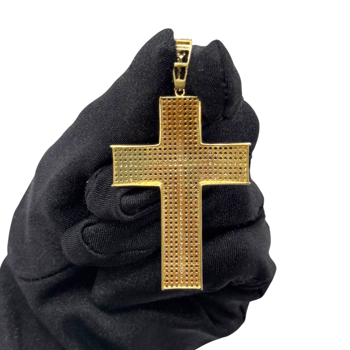 Cruz Imperial Black Pavé en Oro 10k